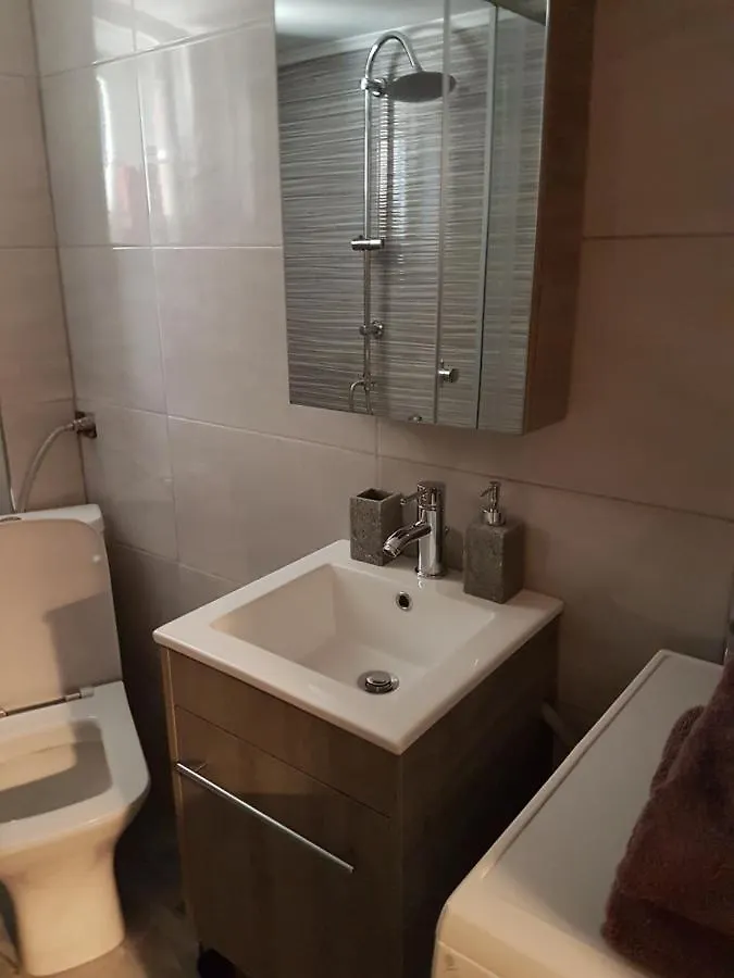 Fenia'S Apartment سالونيك