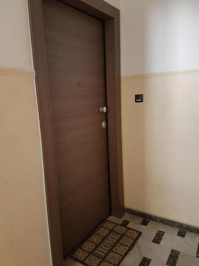 Fenia'S Apartment سالونيك