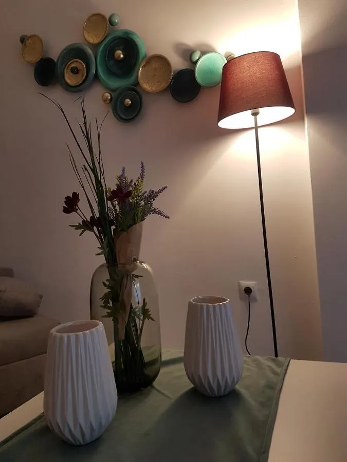 Fenia'S Apartment سالونيك