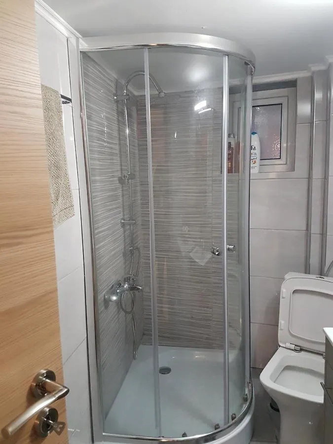 Fenia'S Apartment سالونيك